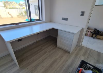 Custom office desk in white with 3 draws