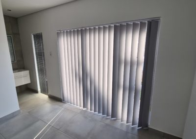 Venetian blinds and hanging blinds installed in cape town